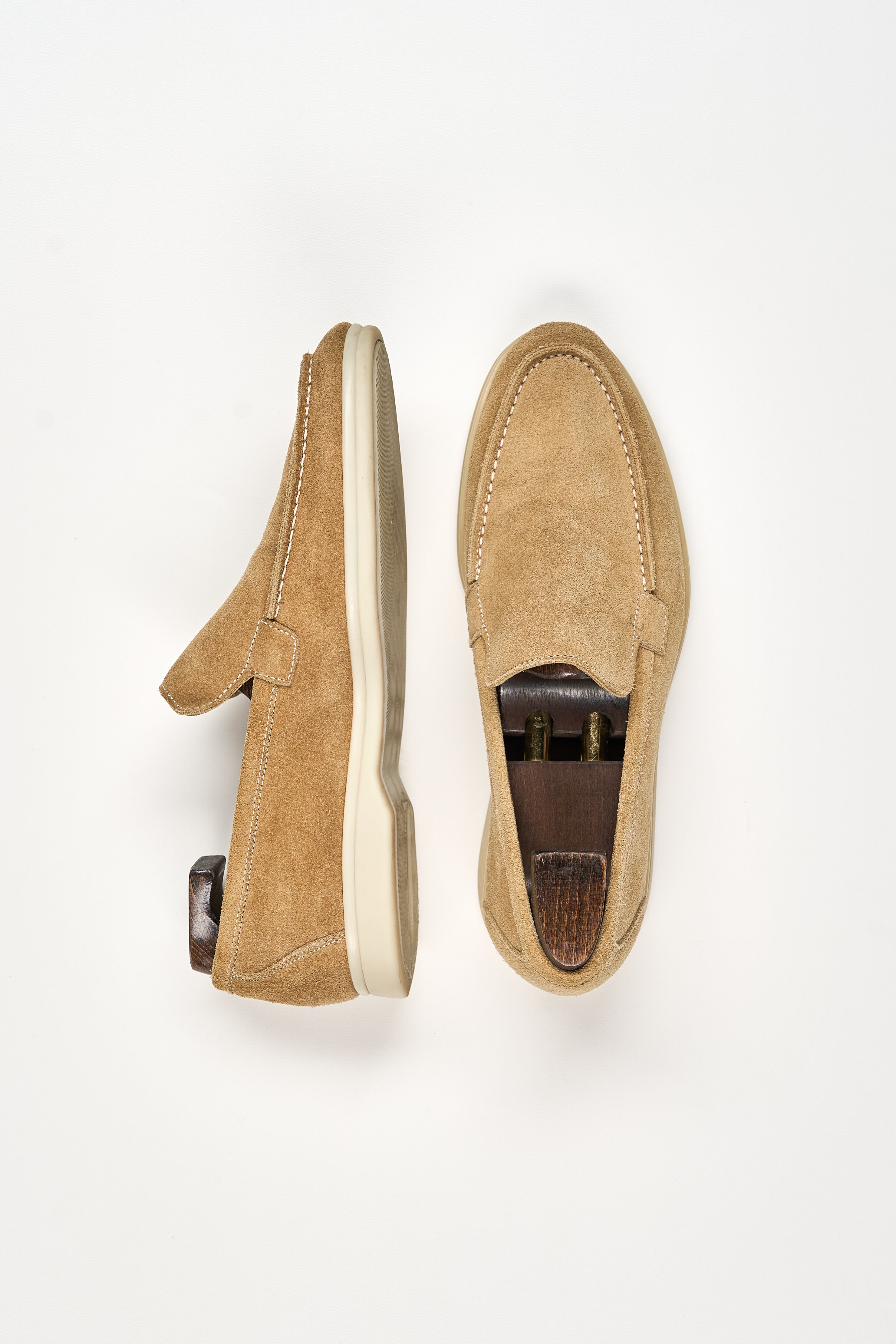 Berwick 1707 x Leather Healer Sand Suede Loafer