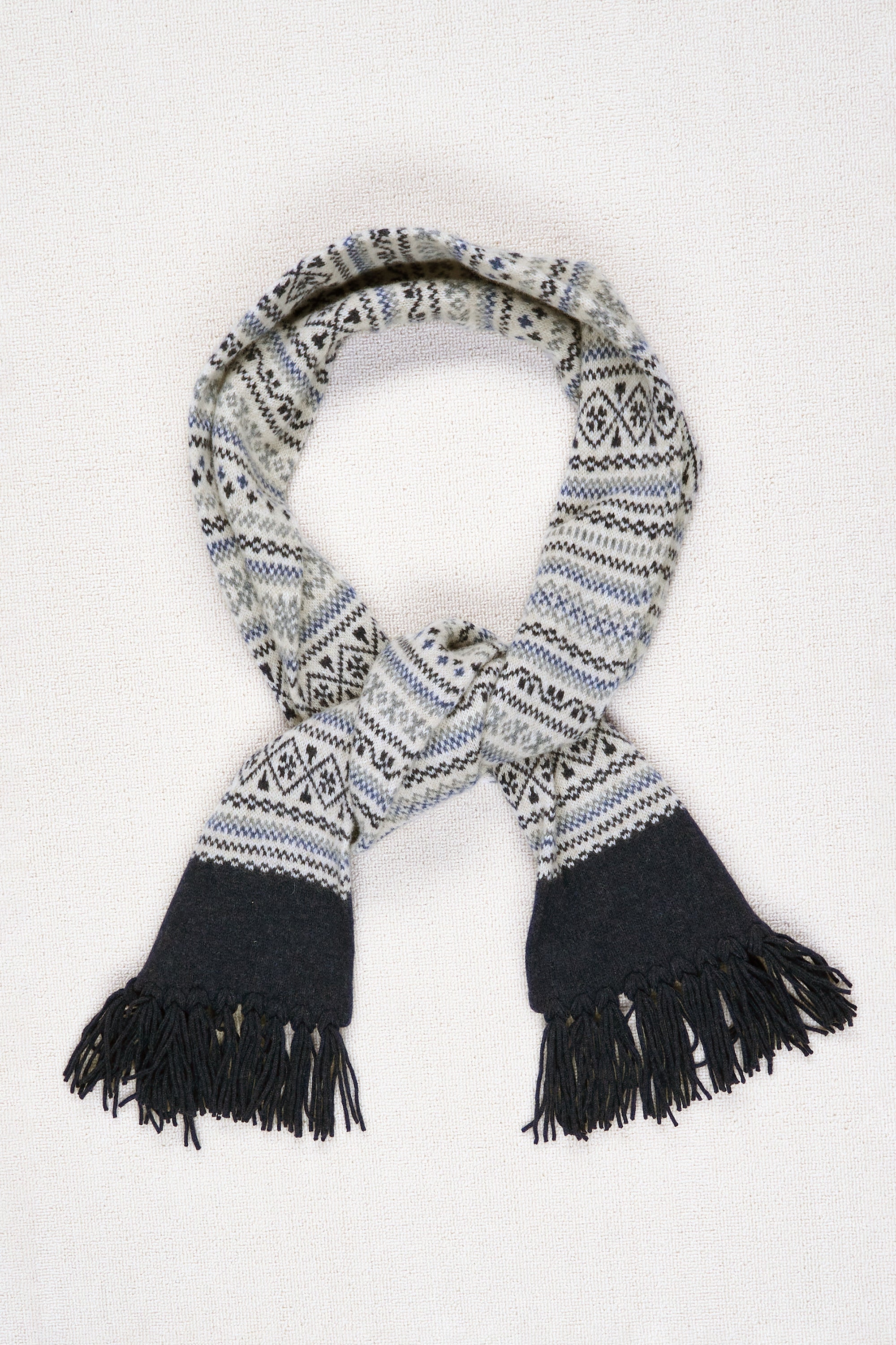 Drake's Light Grey/Navy Lambswool Knitted Scarf