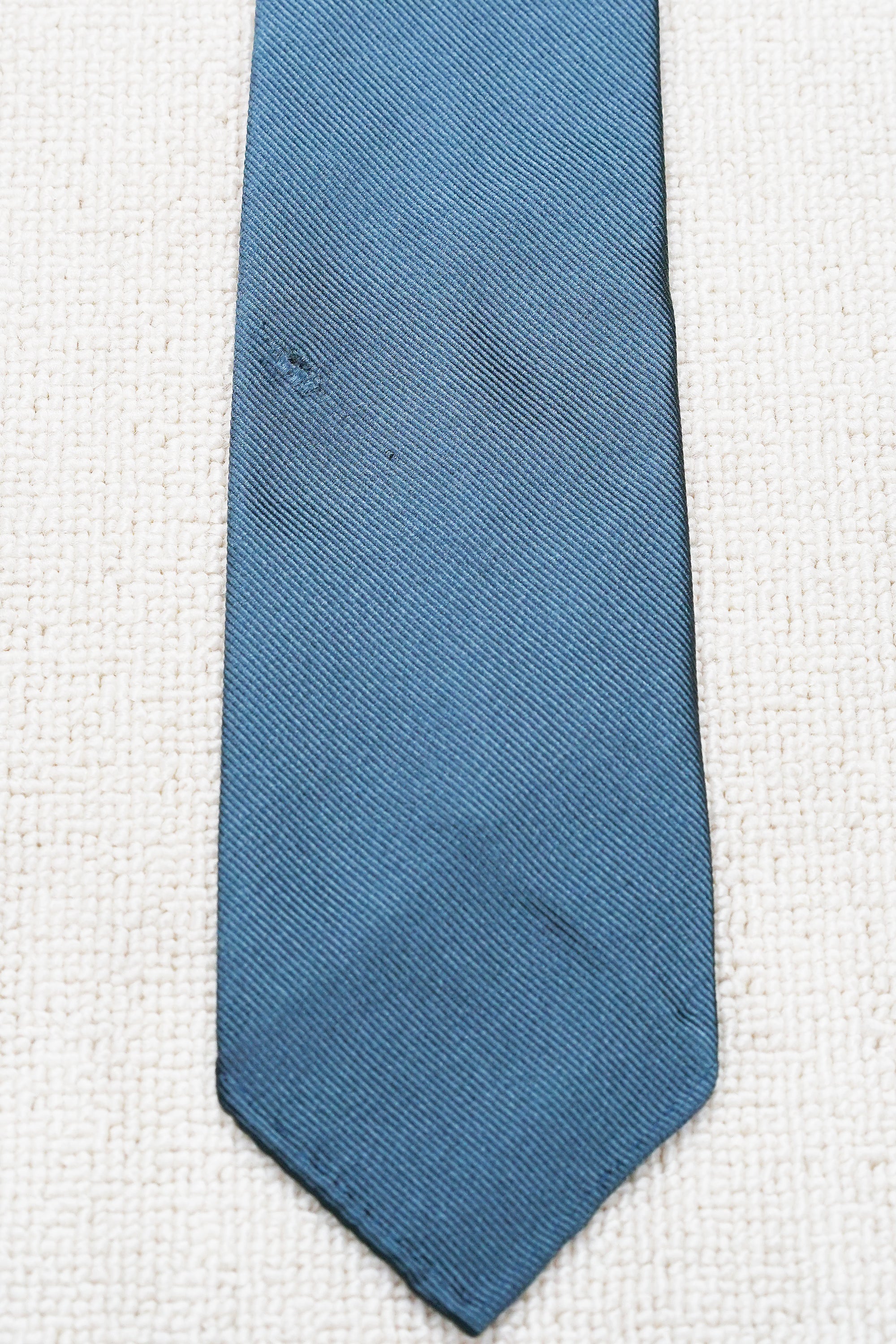 Drake's Blue Solid Woven Silk Tie *sample*