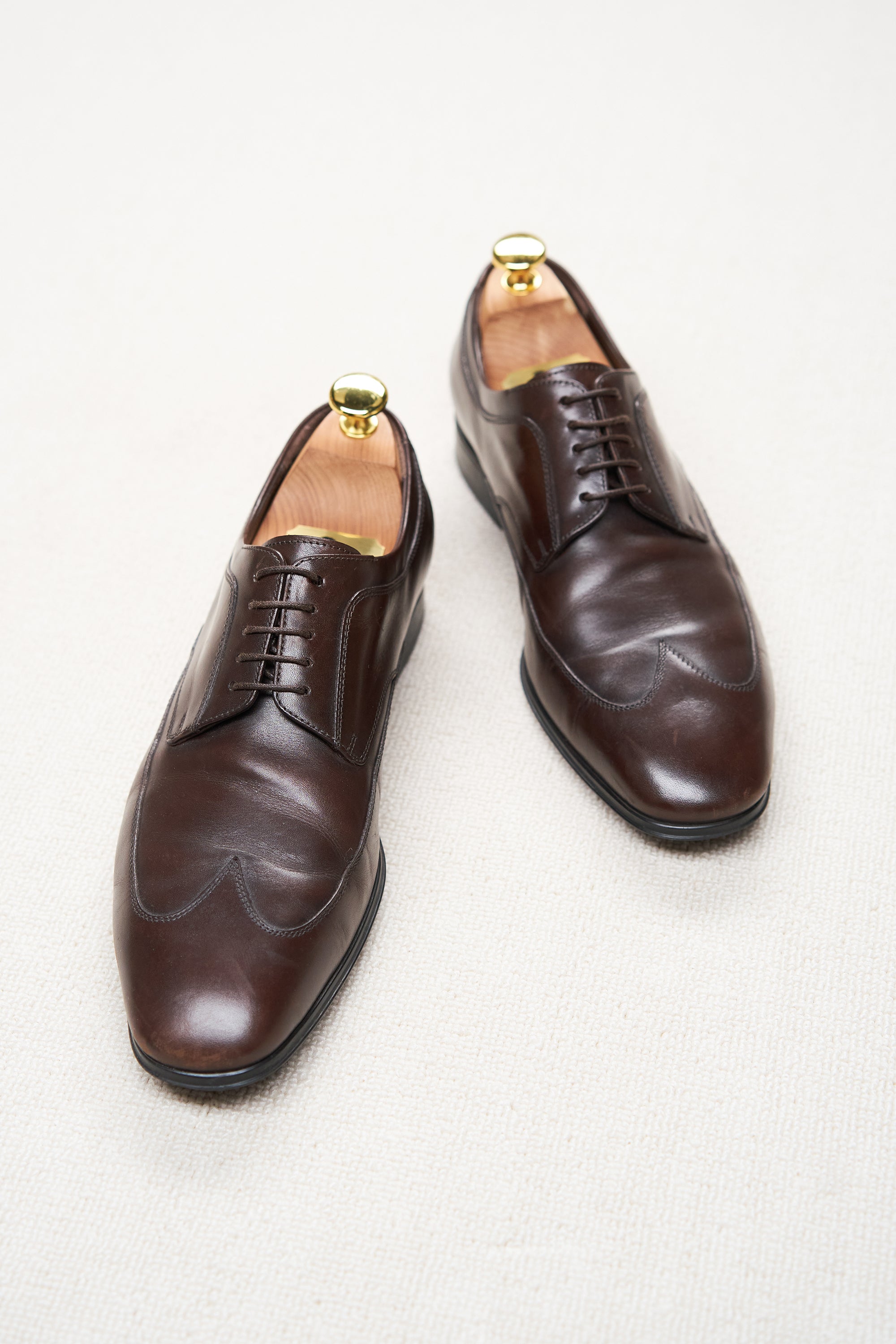 Salvatore Ferragamo Dark Brown Calf Wing Tip Derby Shoes