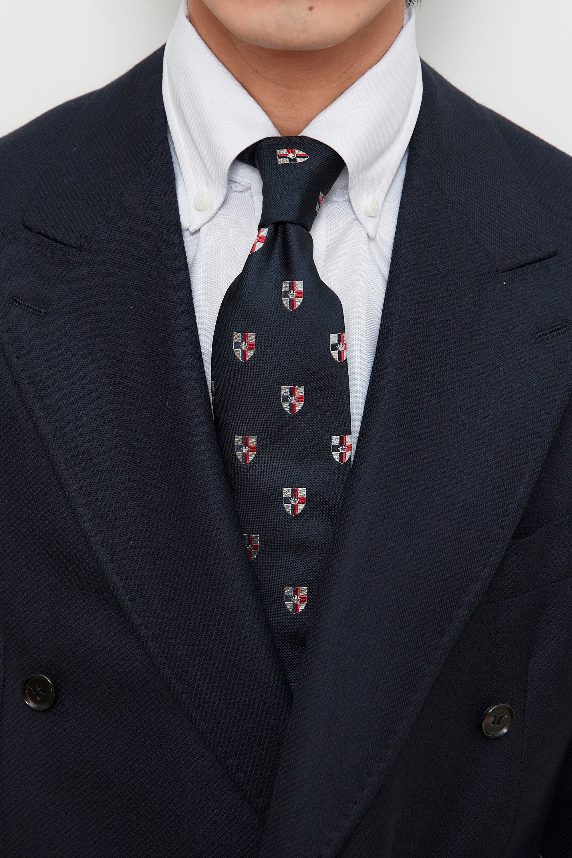 Drake's Navy Shield Pattern Silk Tie