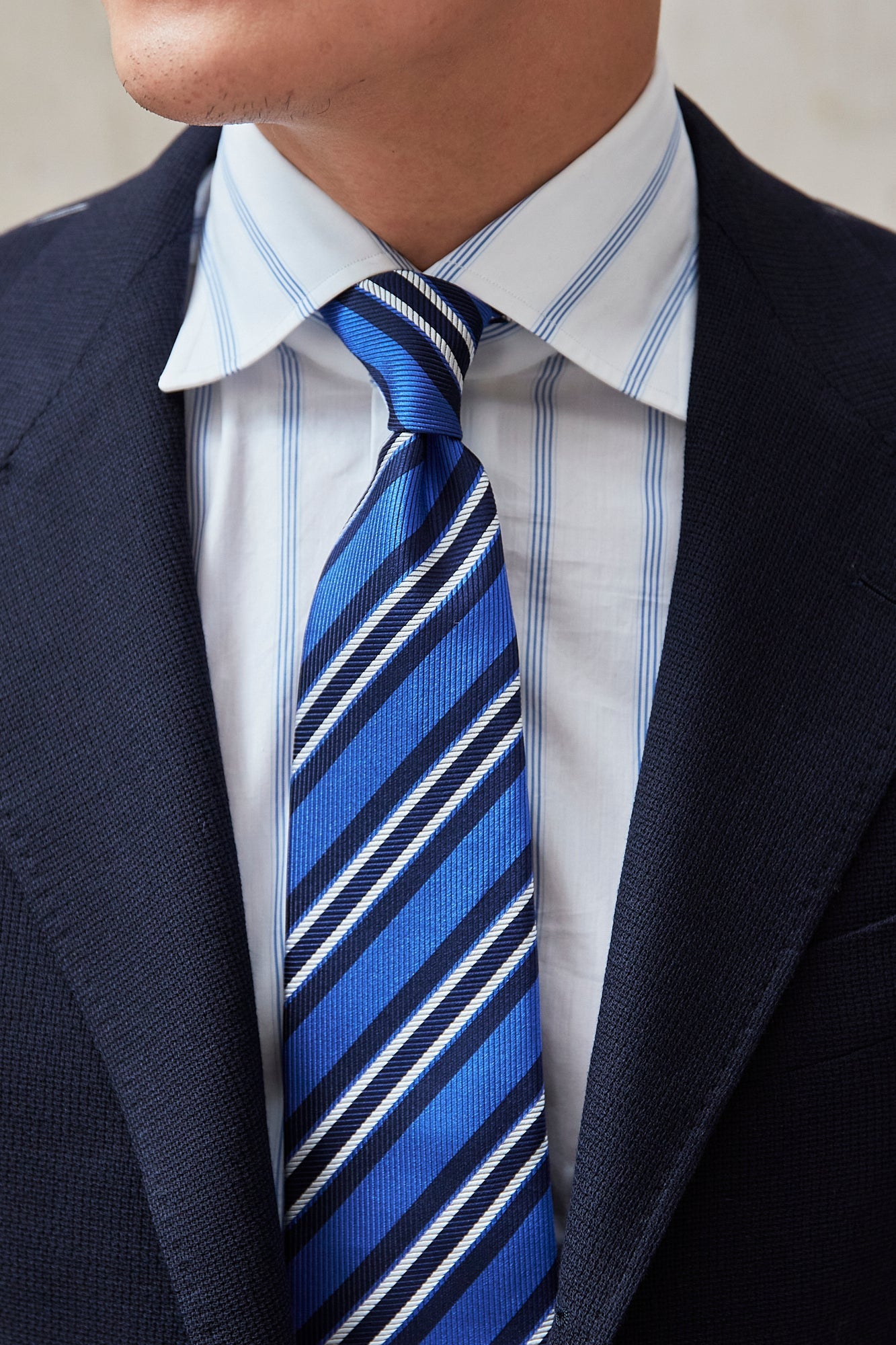Drake's Blue with Navy/White Stripe Herringbone Silk Tie