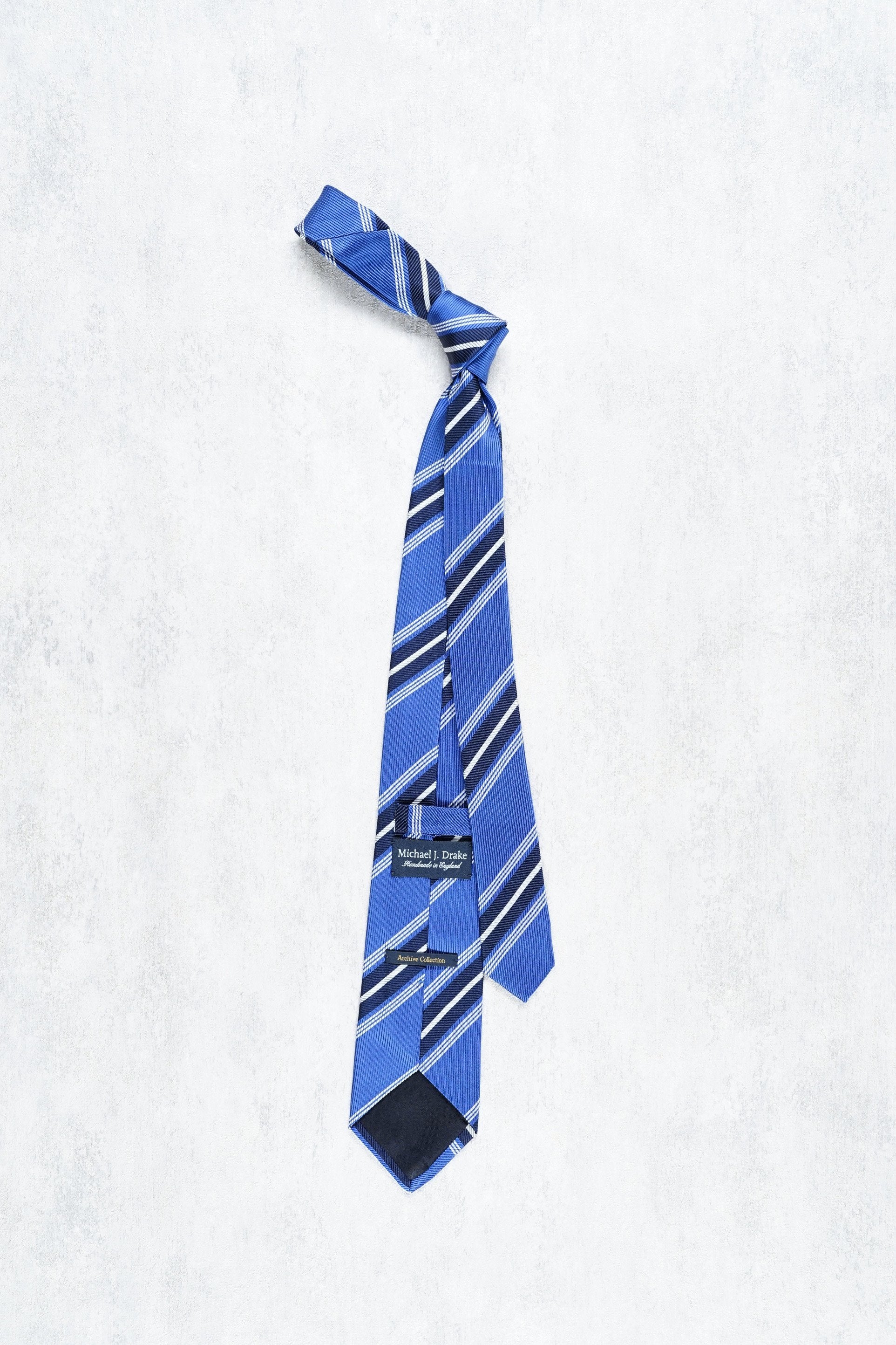 Drake's Blue/Navy/White Stripe Herringbone Silk Tie