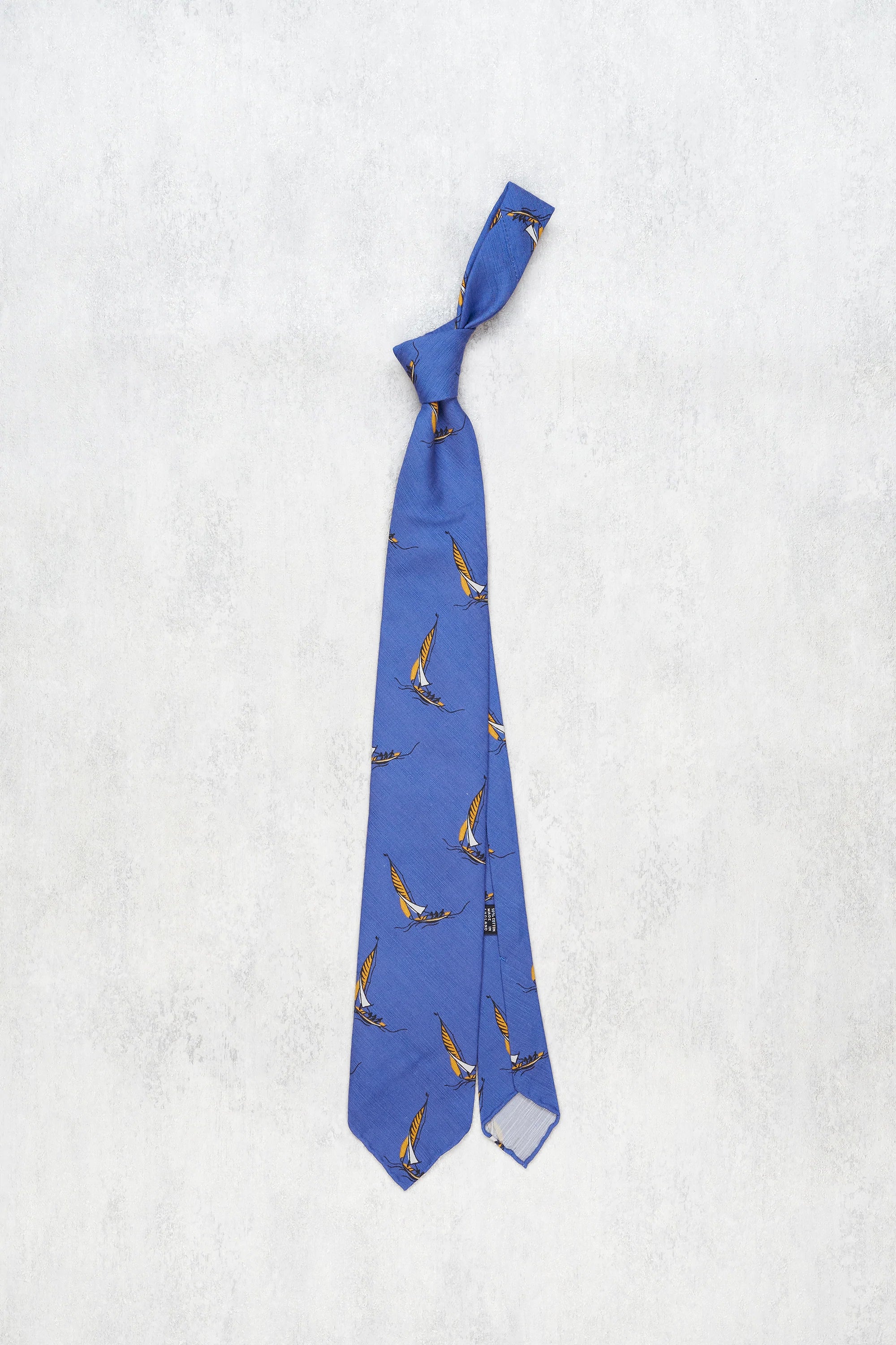 Drake's Blue Sailboat Pattern Silk/Cotton Tie