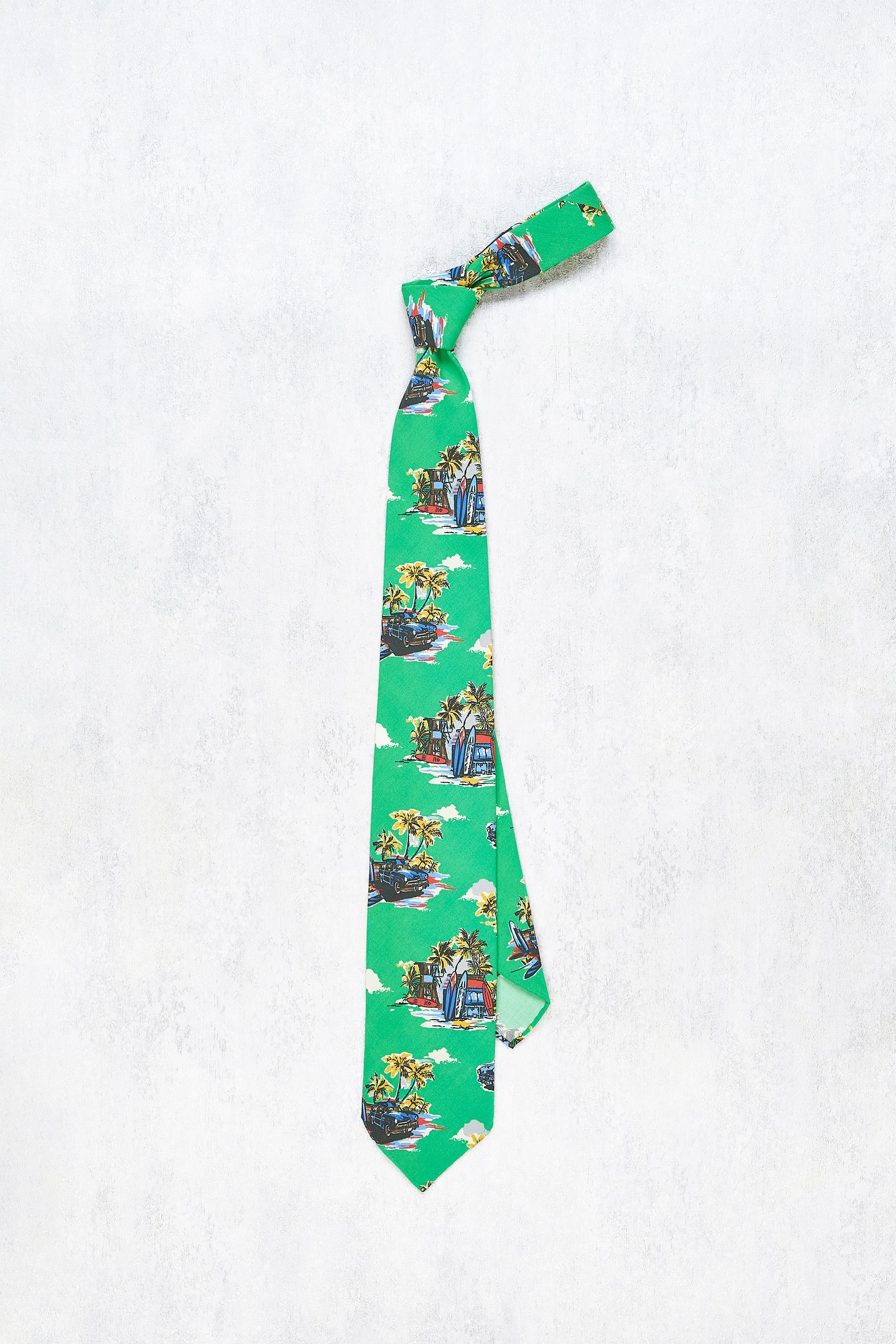 Drake's Green Car and Surfboard Pattern Silk Tie