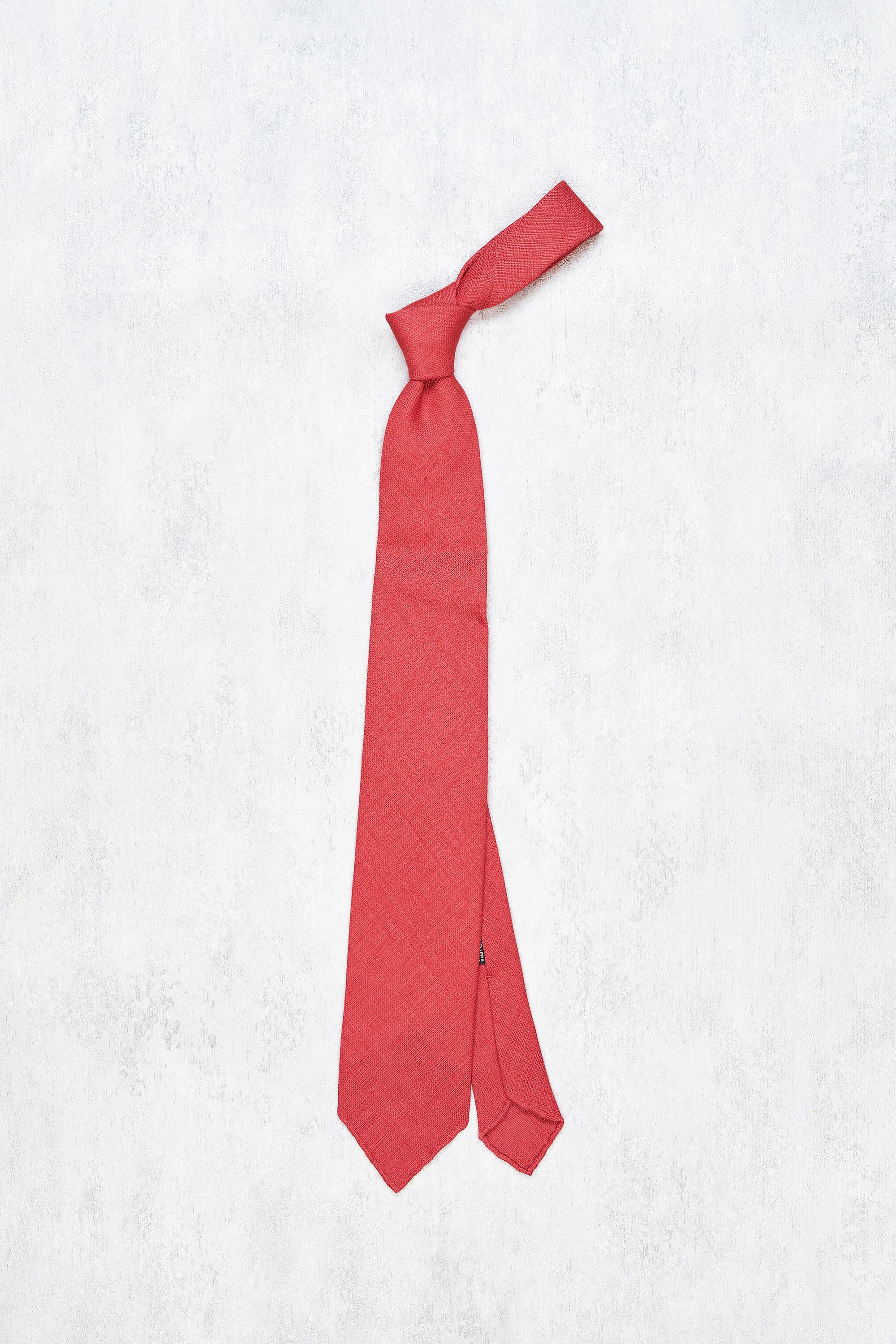 Drake's Pink Linen Tie