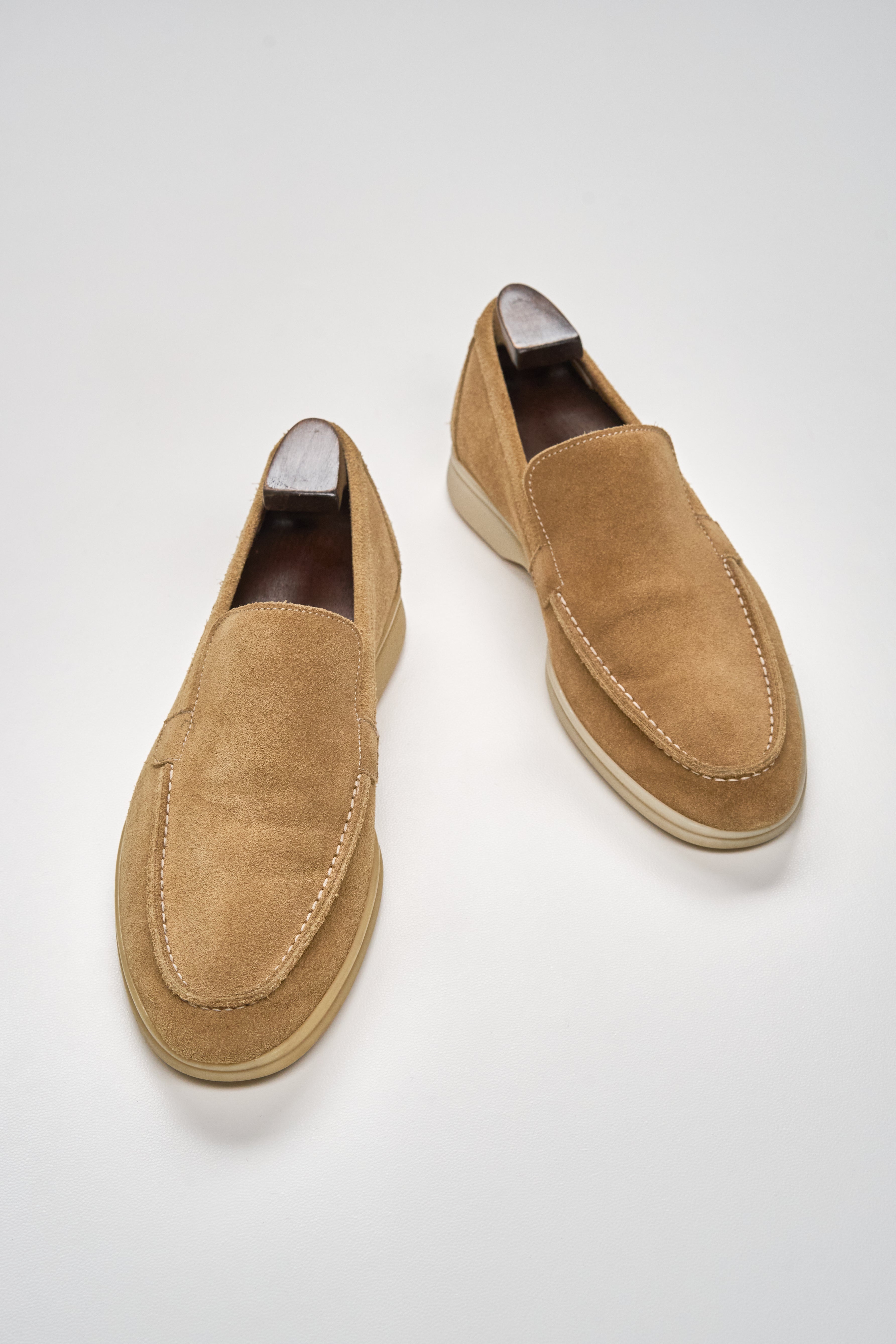Berwick 1707 x Leather Healer Sand Suede Loafer