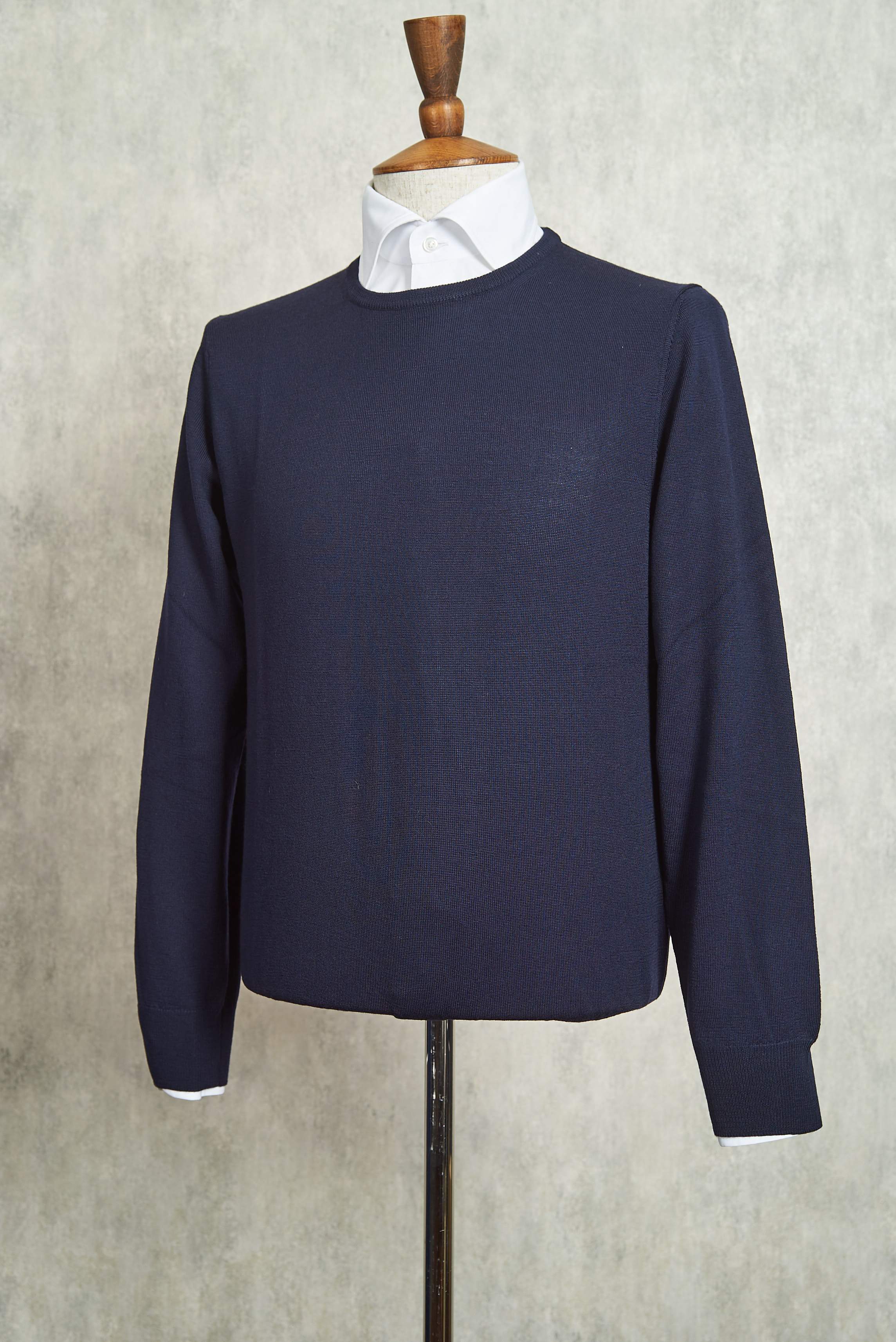 Ascot Chang Navy Extra-Fine Merino Wool Round Neck Sweater