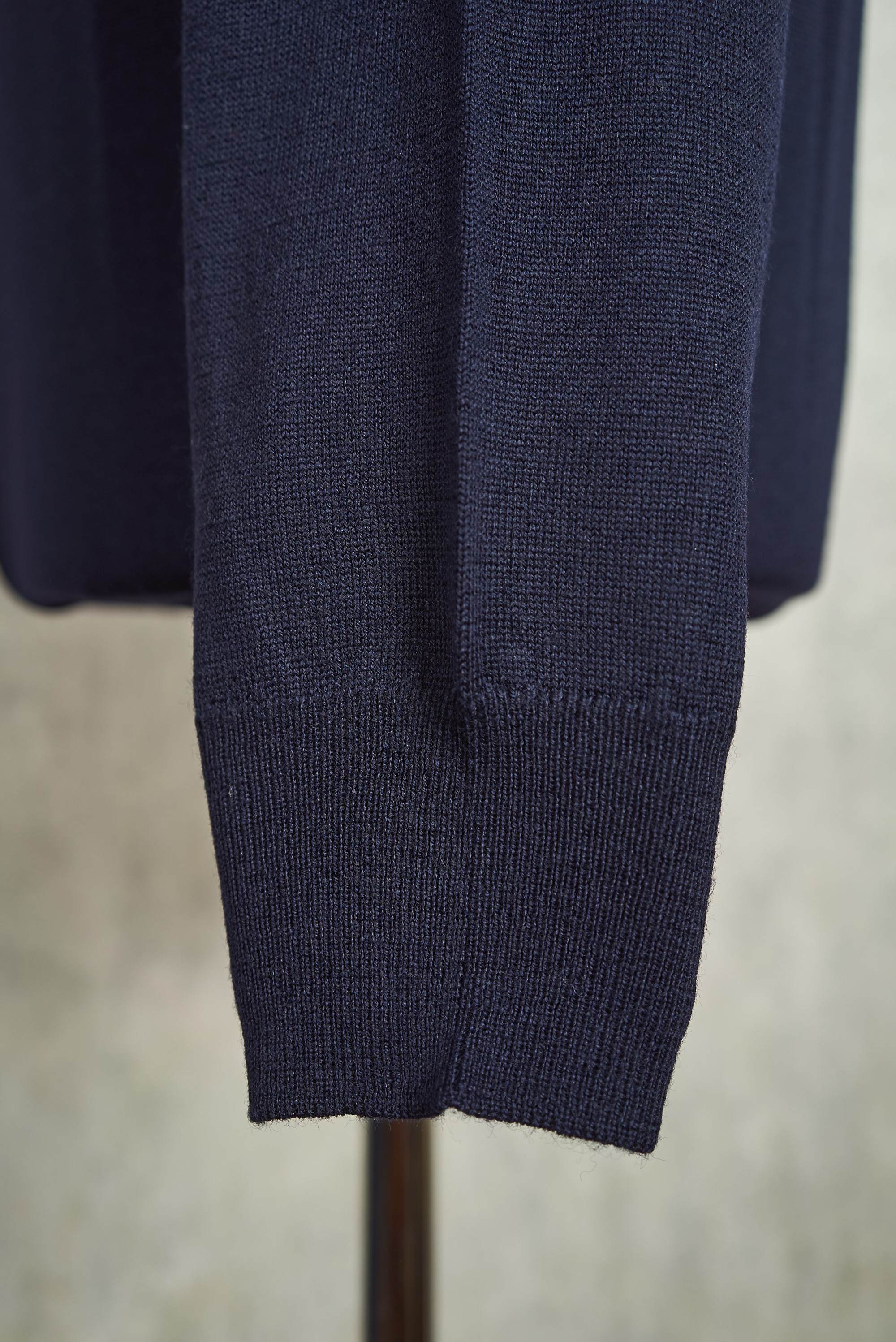 Ascot Chang Navy Extra-Fine Merino Wool Round Neck Sweater