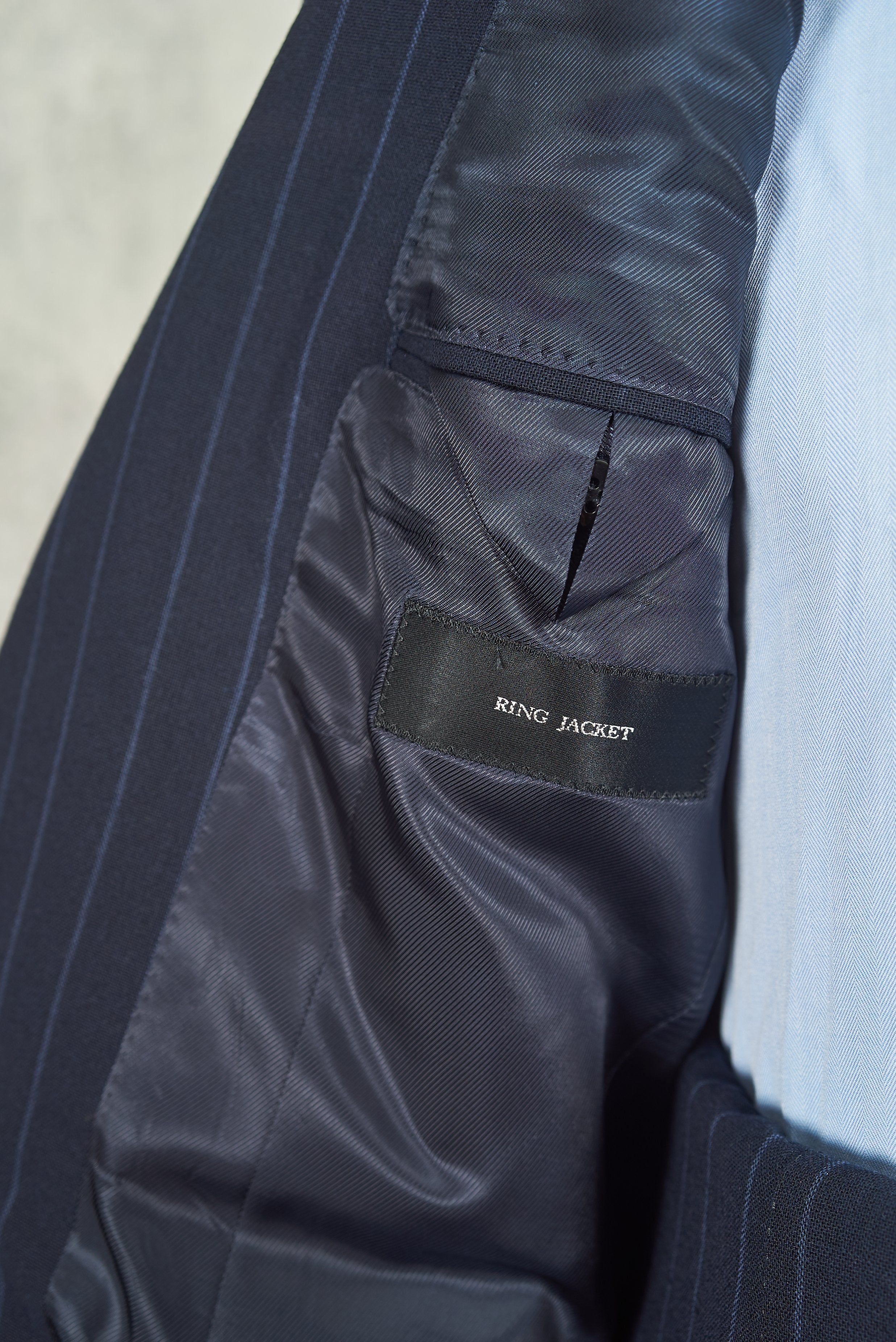 Ring Jacket AMJ01 Navy Wool/Silk "Ice Twist" Chalkstripe Suit
