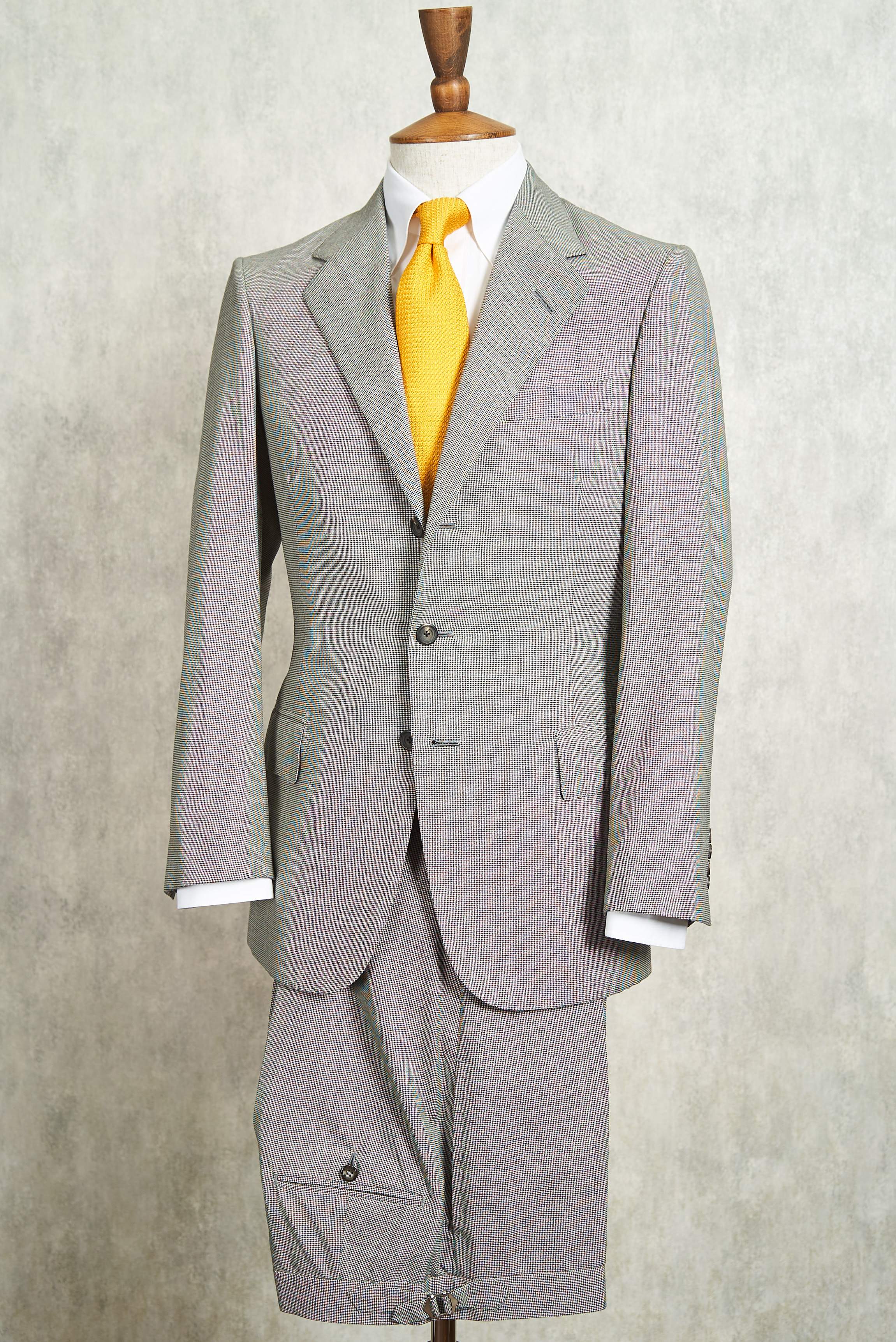English Cut Grey Houndstooth Wool Suit